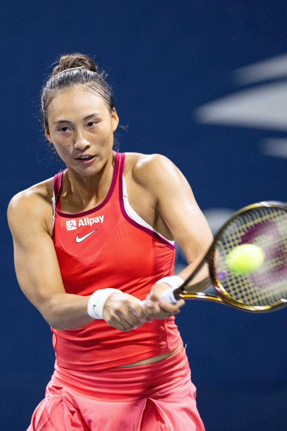 伊万用他的 伊万用他的