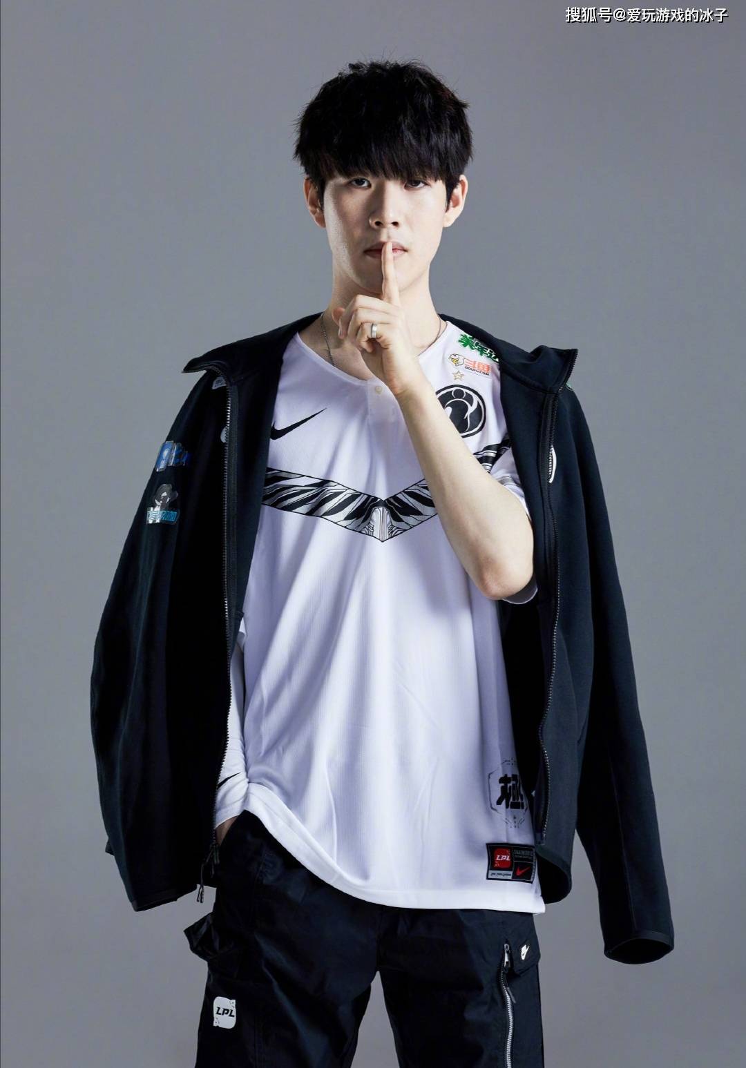 新秀车手带 新秀车手带